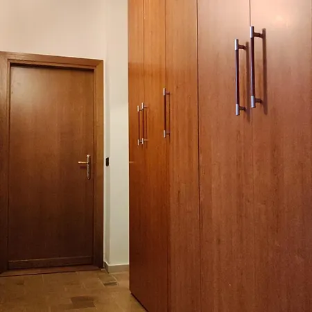 All'ombra Di Santa Chiara, 140mq, 3 Camere, Idromassaggio - Myassisisuite, Centro - Mowimy Po Polsku Appartement *