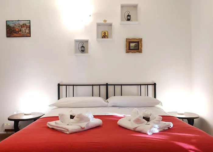 MyAssisiSuite - All'Ombra di Santa Chiara - Dimora Storica con Idromassaggio - Un Unico Spazio di 140mq per Gruppi - Assisi Centro - Accoglienza Live - Mówimy po polsku