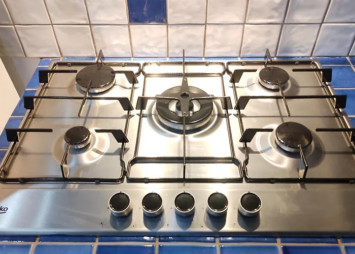 MyAssisiSuite - All'Ombra di Santa Chiara - Dimora Storica con Idromassaggio - Un Unico Spazio di 140mq per Gruppi - Assisi Centro - Accoglienza Live - Mówimy po polsku *