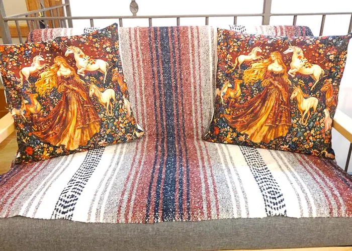 Apartamento MyAssisiSuite - All'Ombra di Santa Chiara - Dimora Storica con Idromassaggio - Un Unico Spazio di 140mq per Gruppi - Assisi Centro - Accoglienza Live - Mówimy po polsku